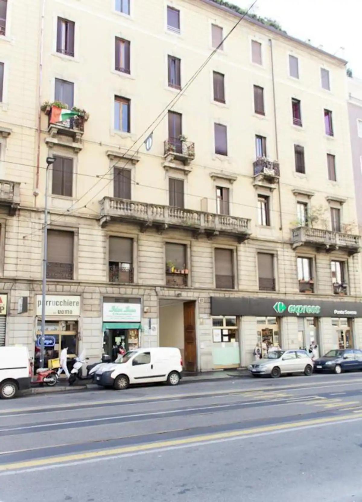 Yr - Station Appartamento Milano